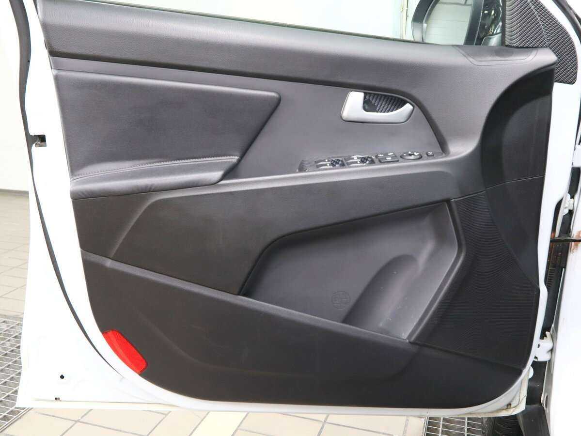 Kia Sportage б/у, 2012, Автоматическая. Фото: #5