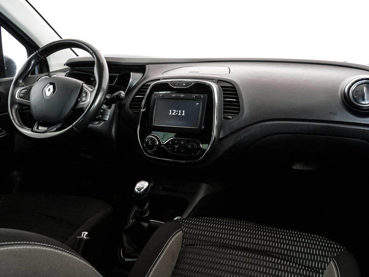Renault Kaptur б/у, 2017, Механическая. Фото: #8