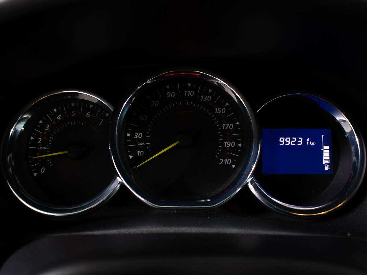 Renault Sandero б/у, 2017, Механическая. Фото: #8