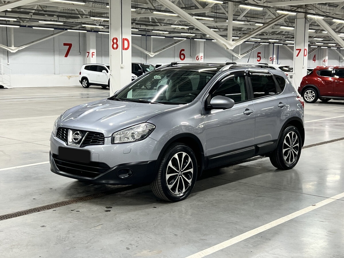 Nissan Qashqai б/у, 2012, Механическая. Посмотреть фото