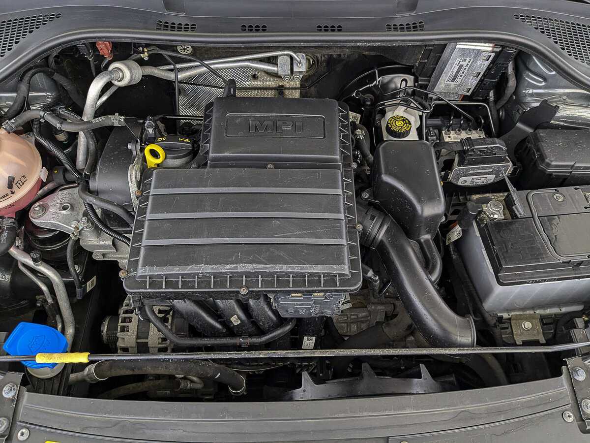 Volkswagen Polo б/у, 2021, Автоматическая. Фото: #8