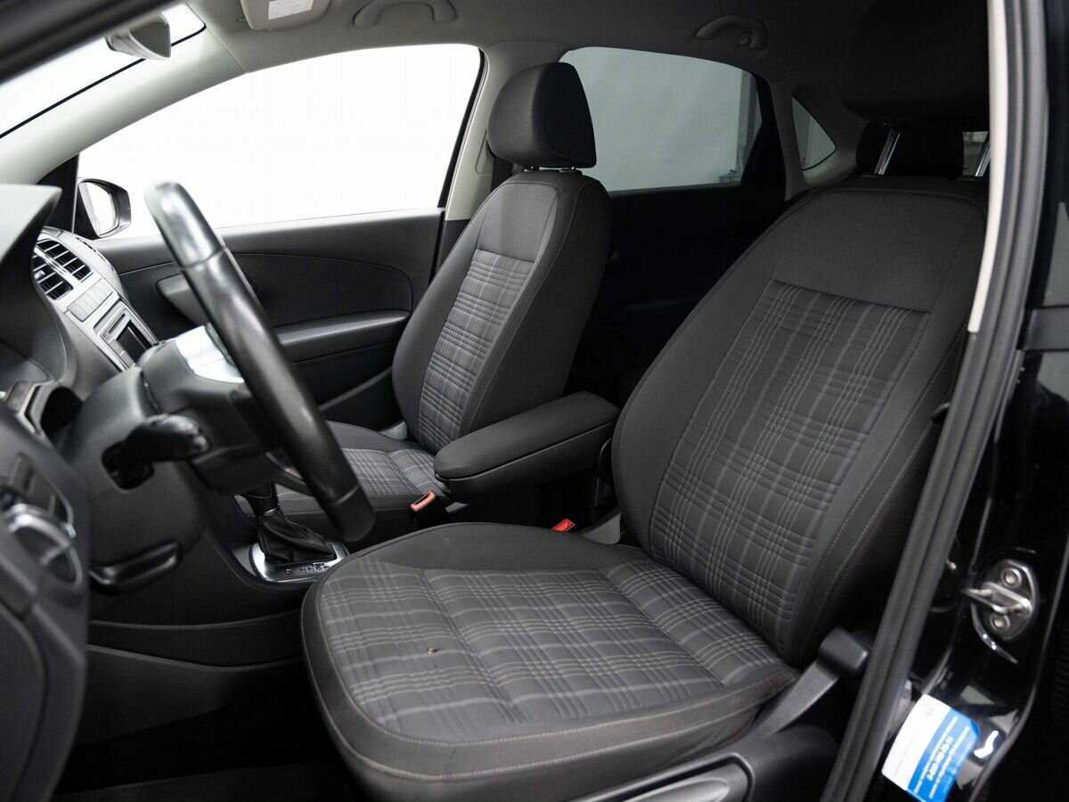 Volkswagen Polo б/у, 2016, Роботизированная. Фото: #7