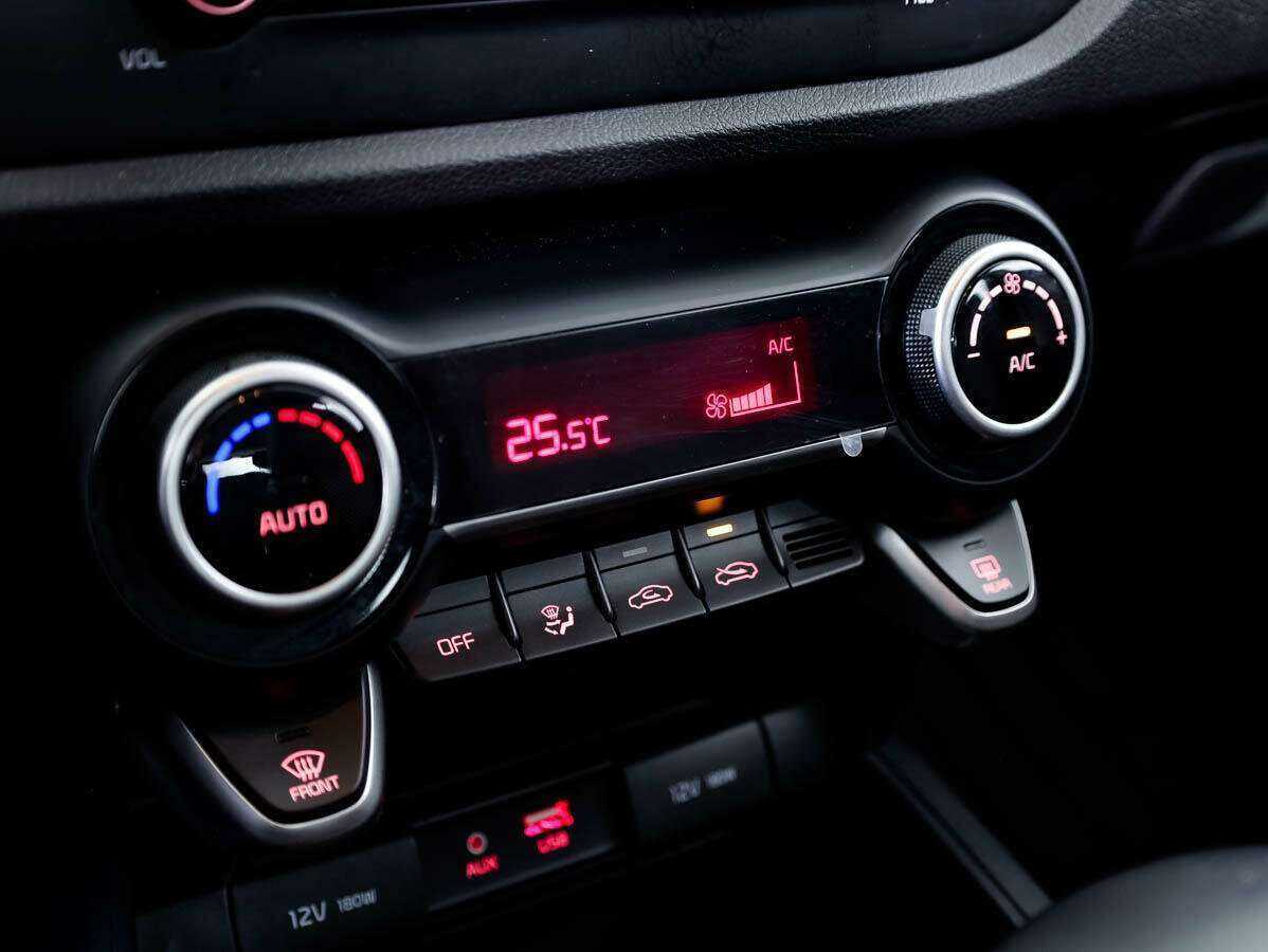 Kia Rio б/у, 2019, Автоматическая. Фото: #14