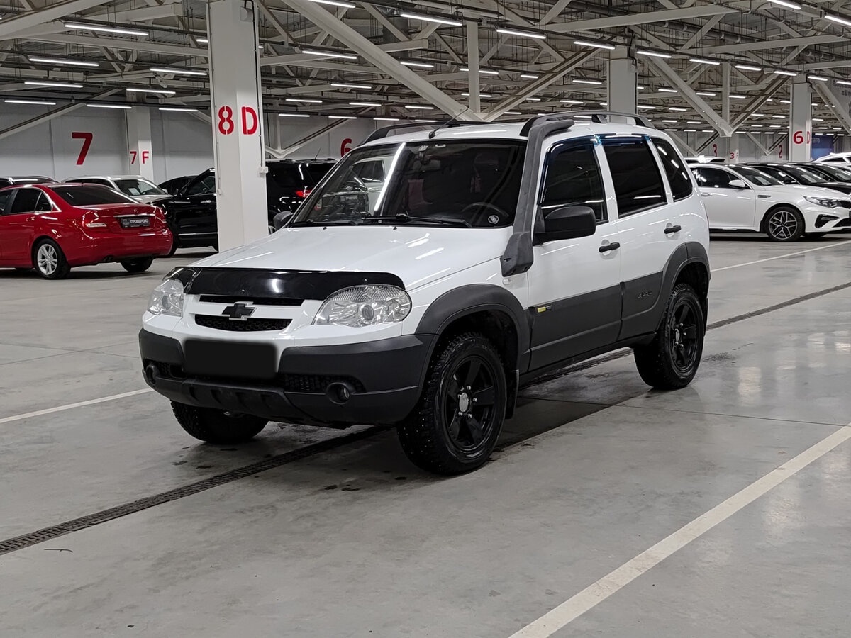 Chevrolet Niva б/у, 2017, Механическая. Посмотреть фото