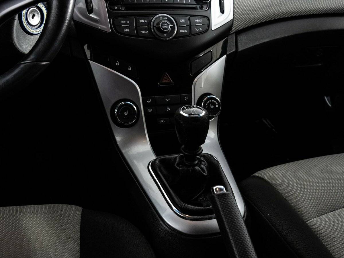 Chevrolet Cruze б/у, 2013, Механическая. Фото: #9