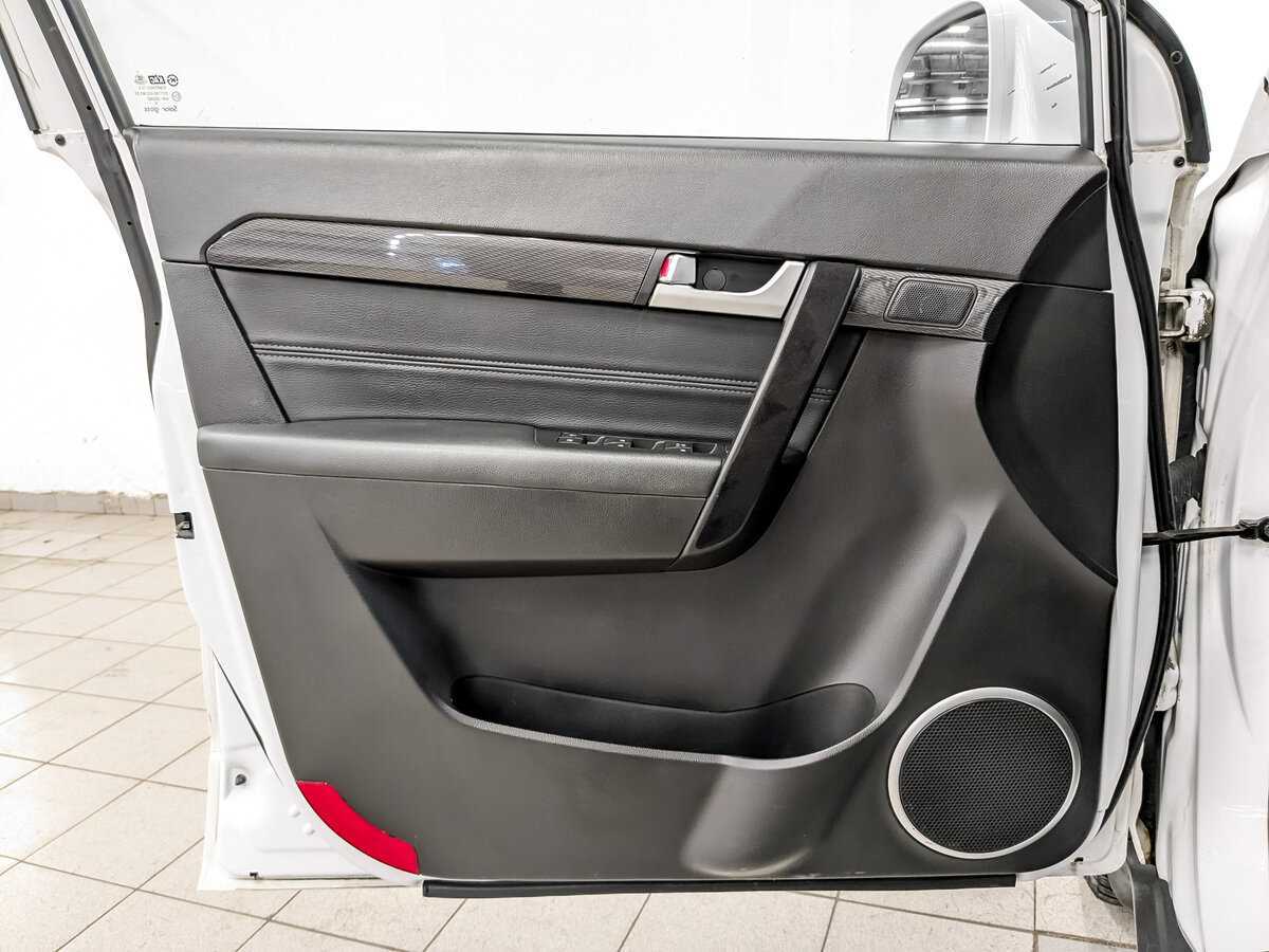 Chevrolet Captiva б/у, 2013, Автоматическая. Фото: #18