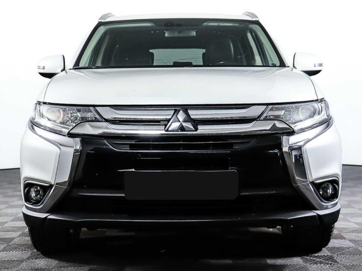 Mitsubishi Outlander б/у, 2015, Вариатор. Фото: #1