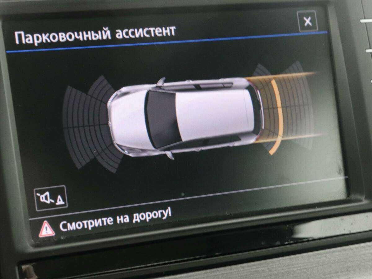 Volkswagen Golf б/у, 2016, Автоматическая. Фото: #12