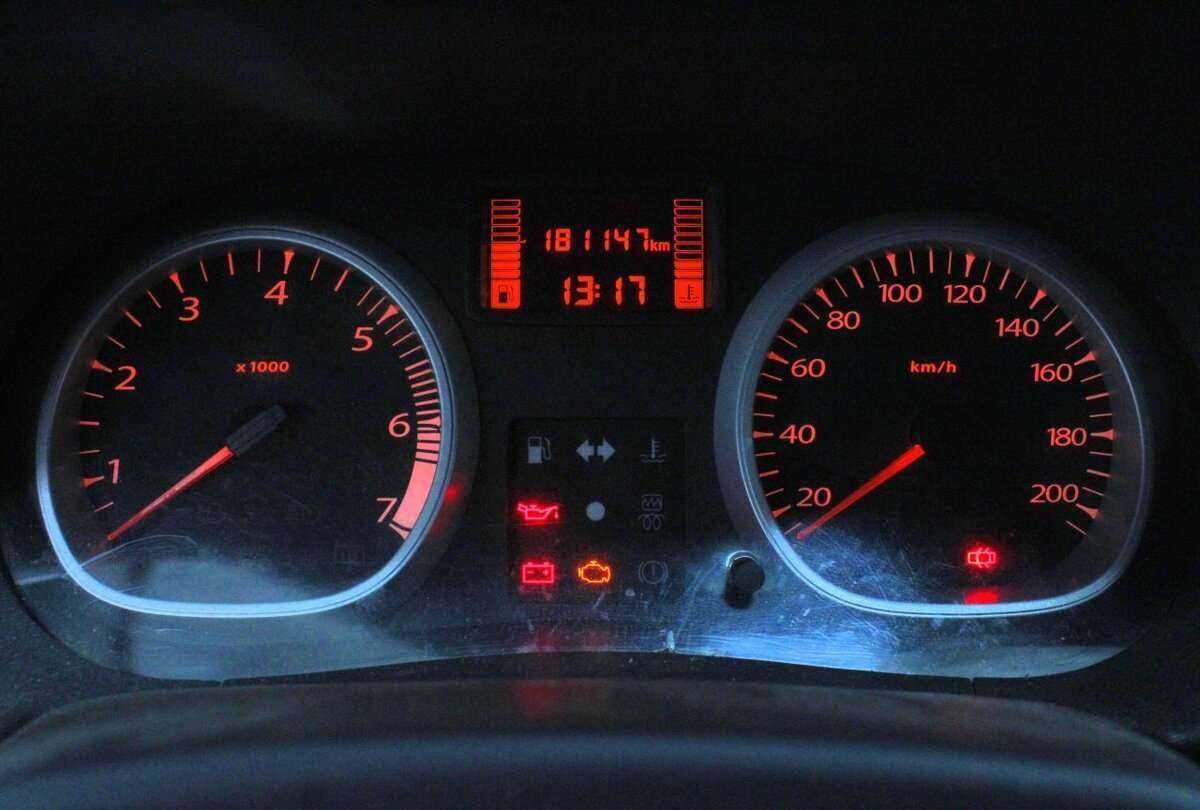 Renault Duster б/у, 2013, Механическая. Фото: #7