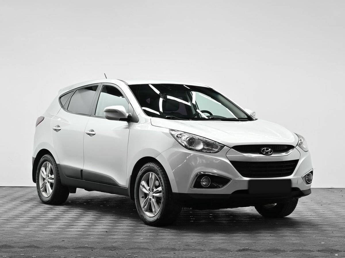 Hyundai ix35 б/у, 2012, Автоматическая. Фото: #1