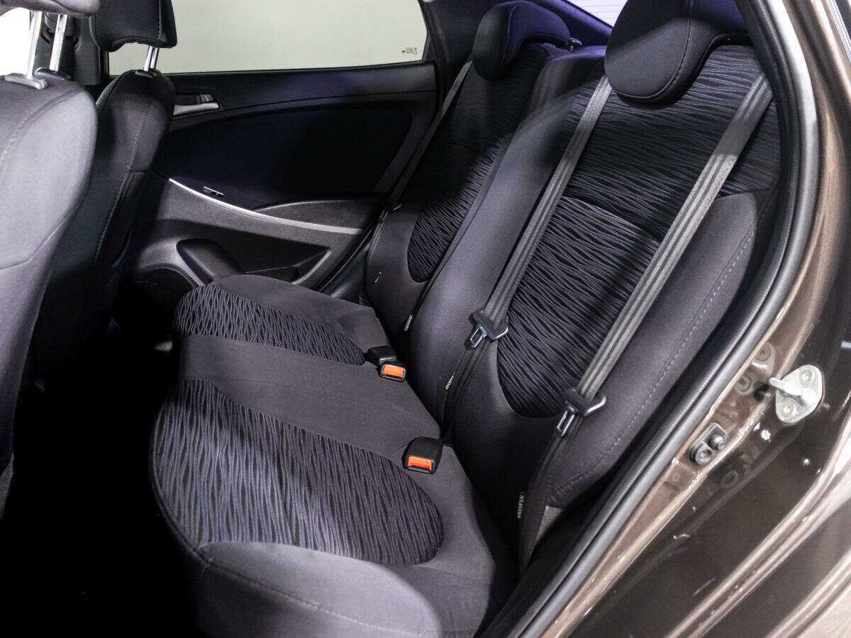 Hyundai Solaris б/у, 2015, Автоматическая. Фото: #9