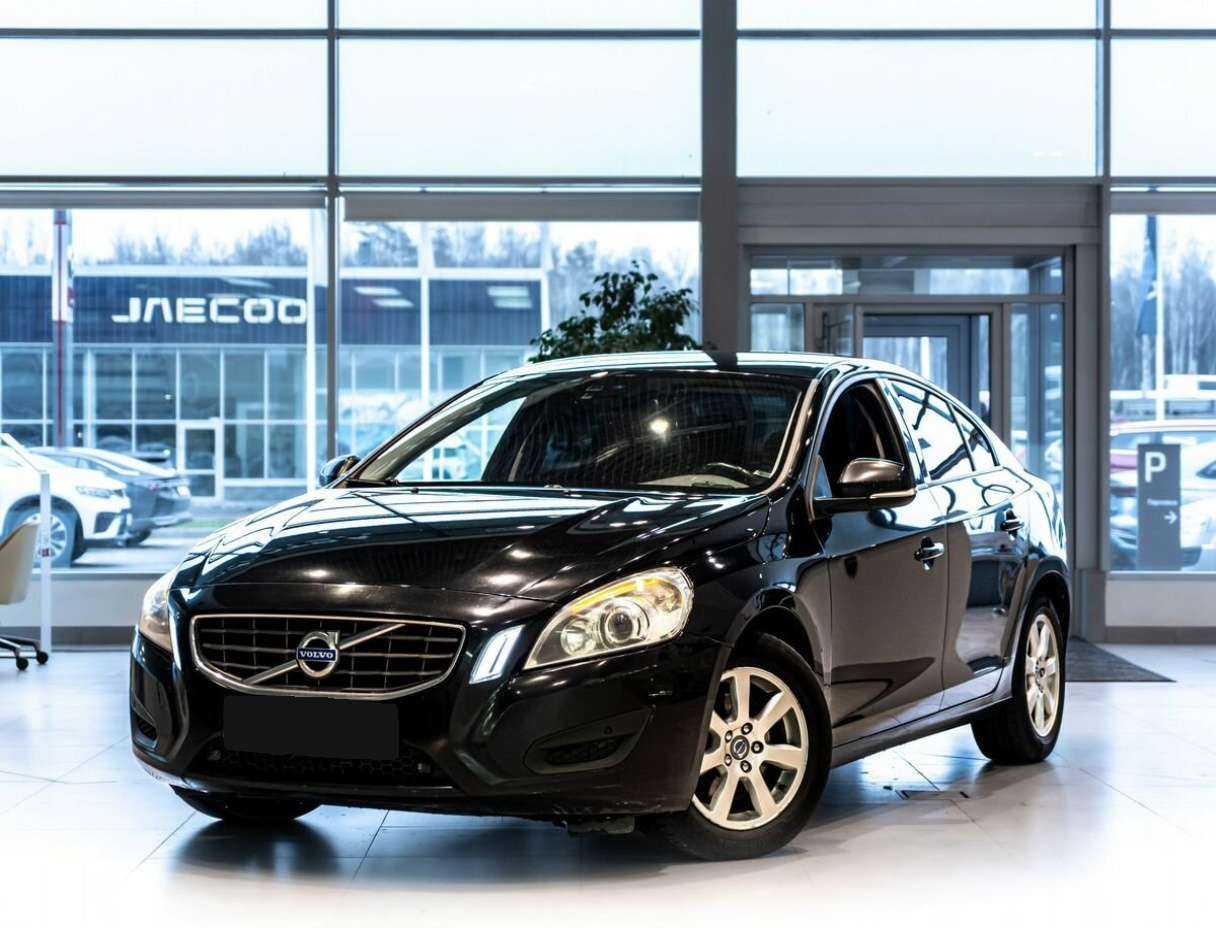 Volvo S60 б/у, 2012, Роботизированная. Посмотреть фото