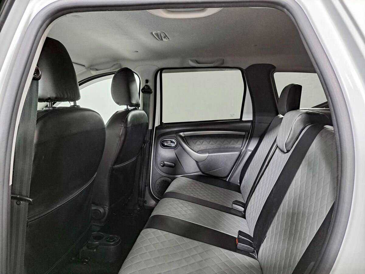 Renault Duster б/у, 2017, Автоматическая. Фото: #9