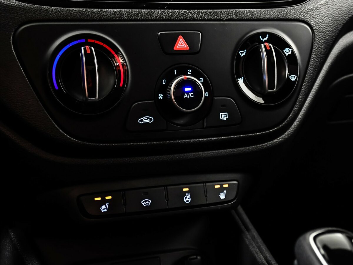 Hyundai Solaris б/у, 2020, Автоматическая. Фото: #12