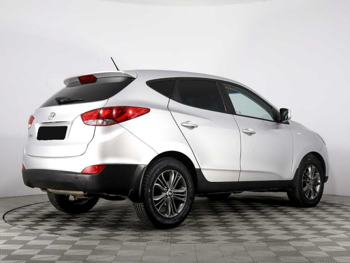 Hyundai ix35 б/у, 2014, Автоматическая. Фото: #4
