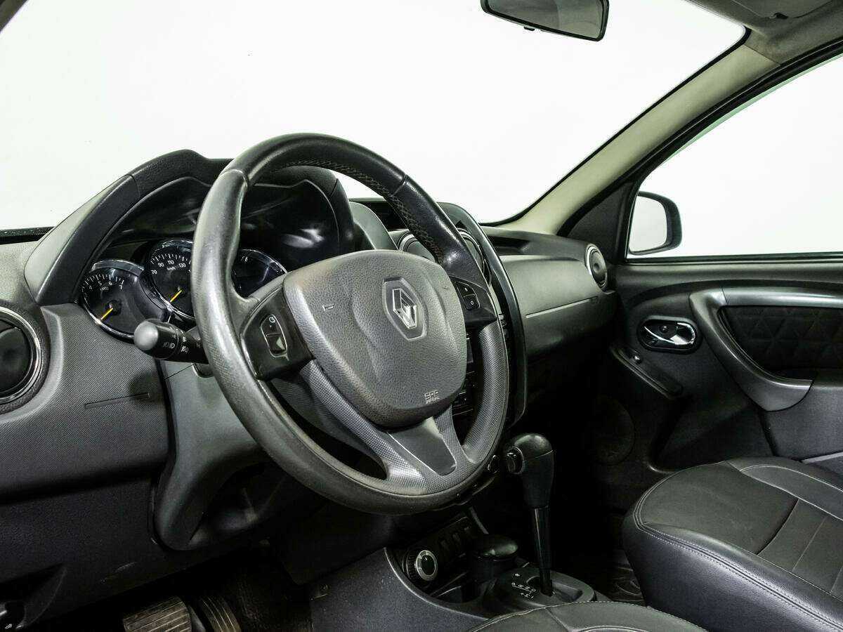 Renault Duster б/у, 2015, Автоматическая. Фото: #10