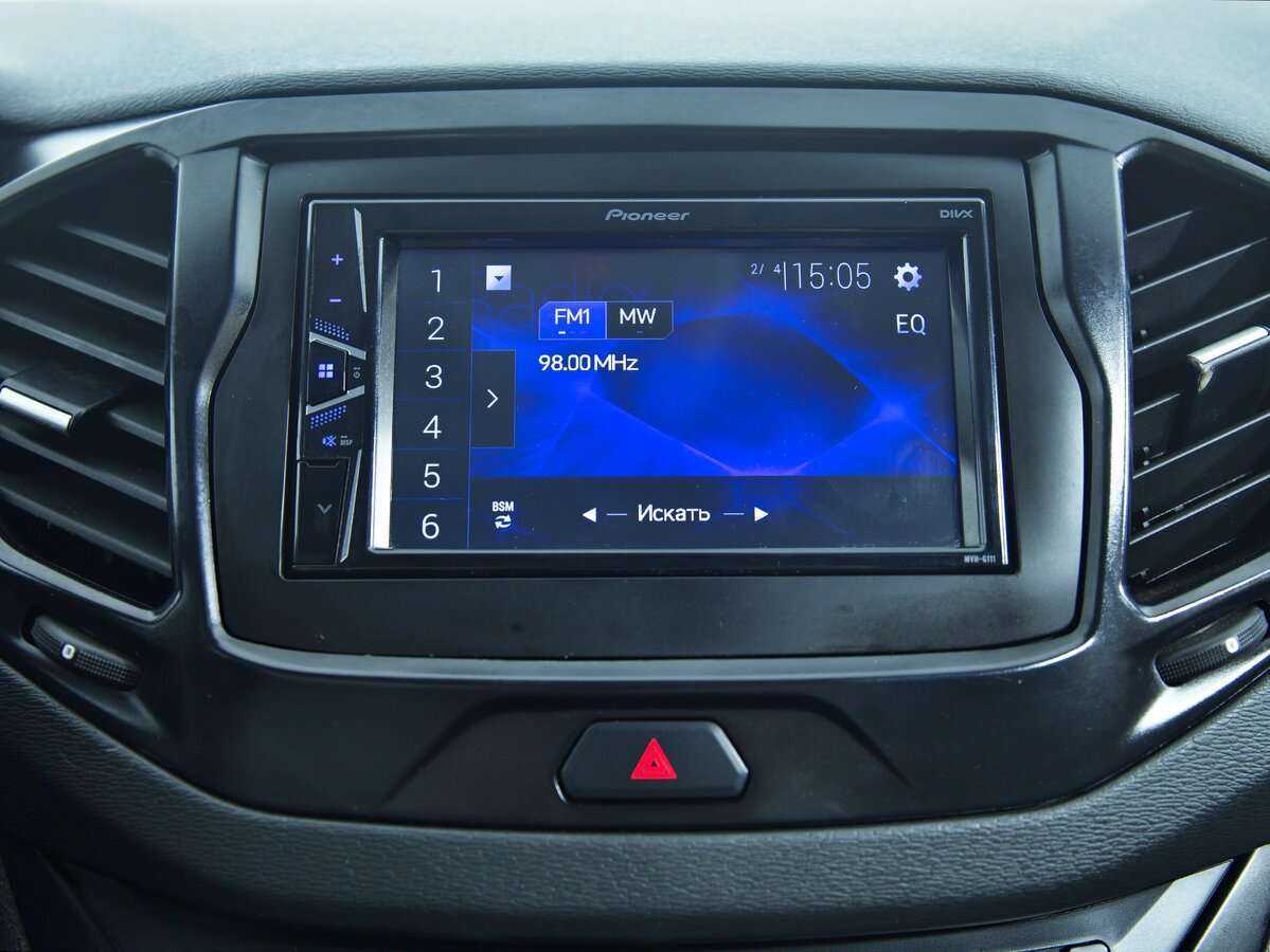 Lada (ВАЗ) Vesta б/у, 2019, Механическая. Фото: #11