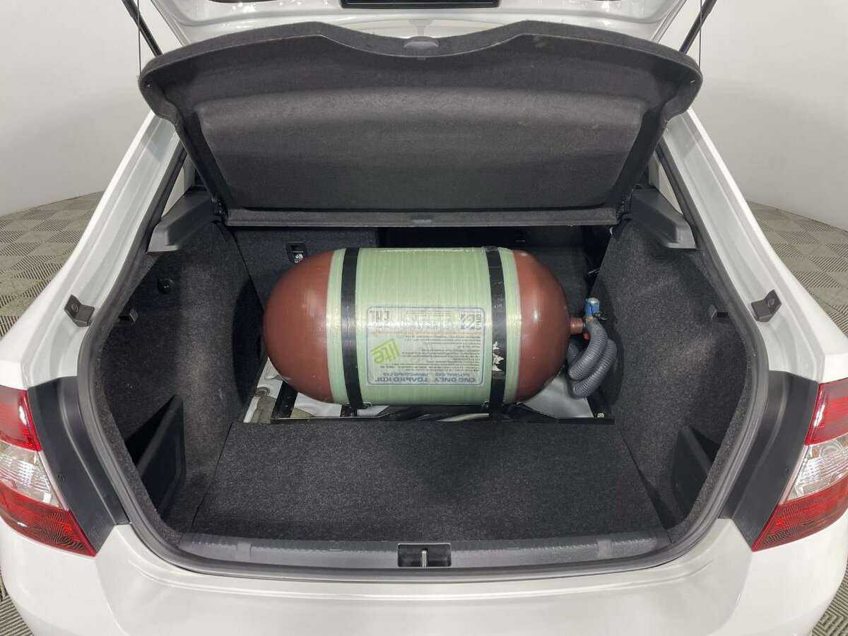 Skoda Rapid б/у, 2019, Автоматическая. Фото: #17