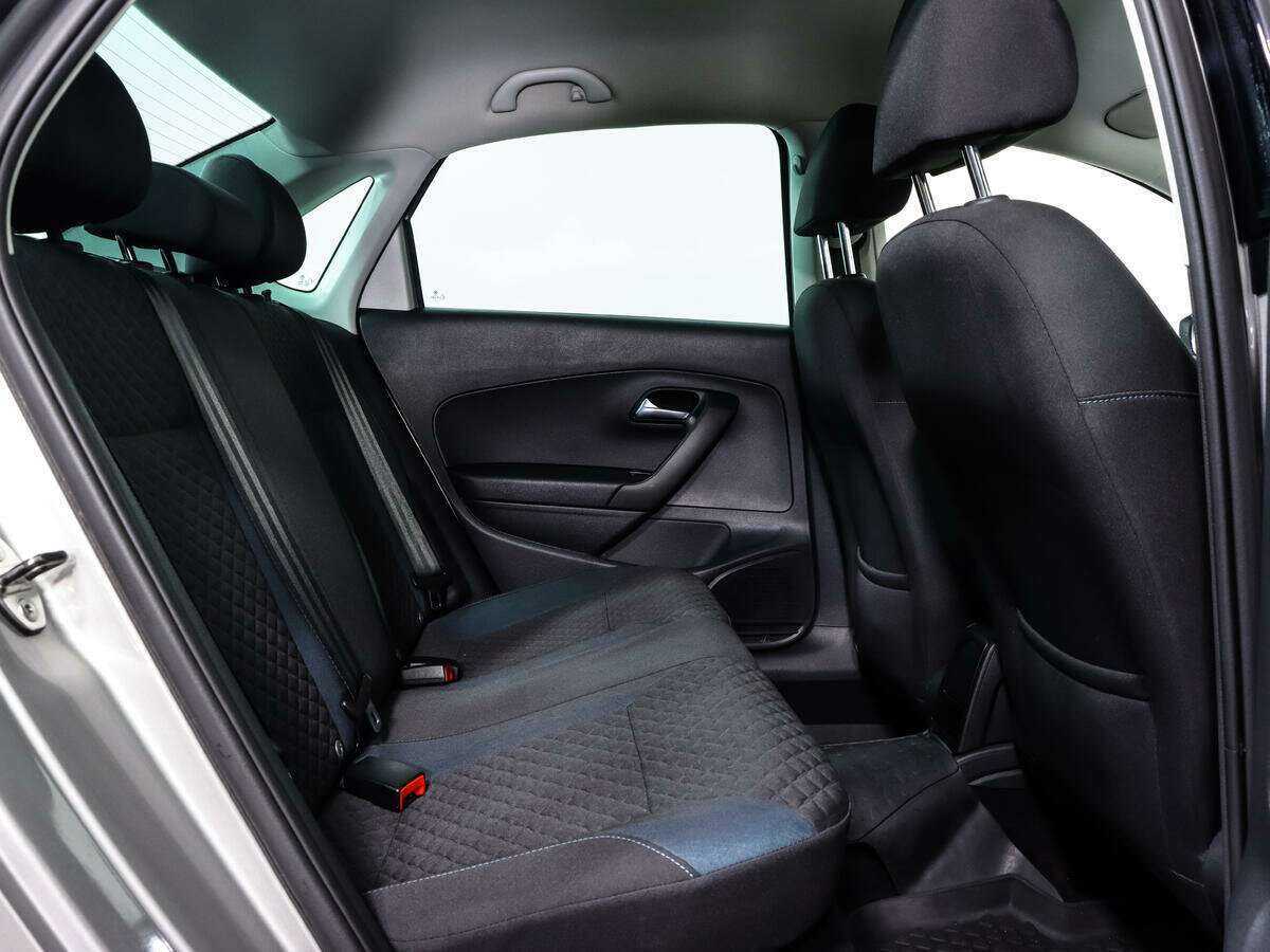 Volkswagen Polo б/у, 2019, Роботизированная. Фото: #10