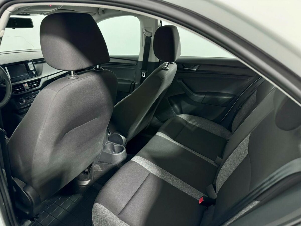 Skoda Rapid б/у, 2020, Механическая. Фото: #8