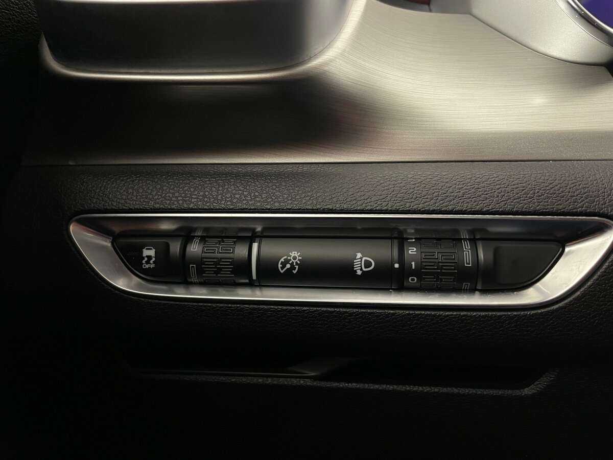 Geely Coolray б/у, 2020, Роботизированная. Фото: #17