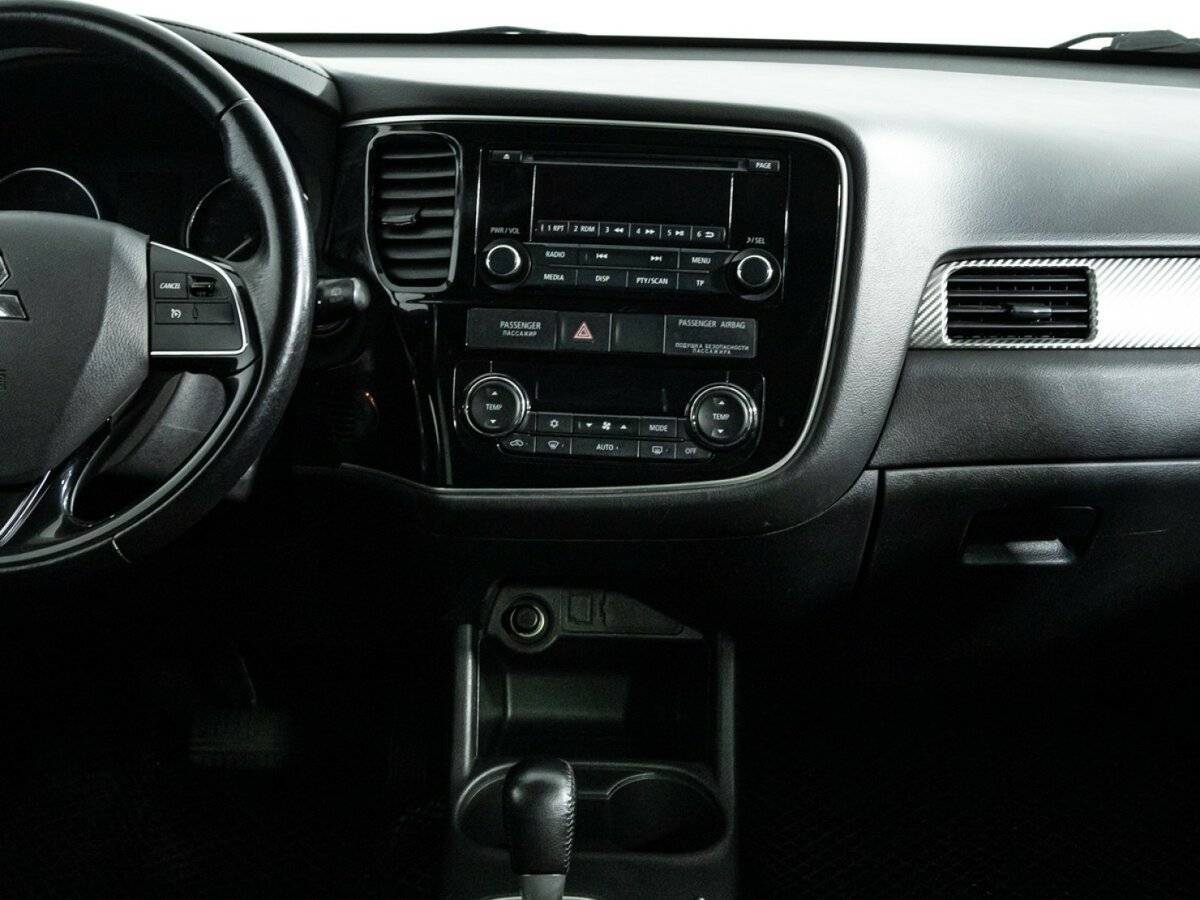 Mitsubishi Outlander б/у, 2016, Вариатор. Фото: #13