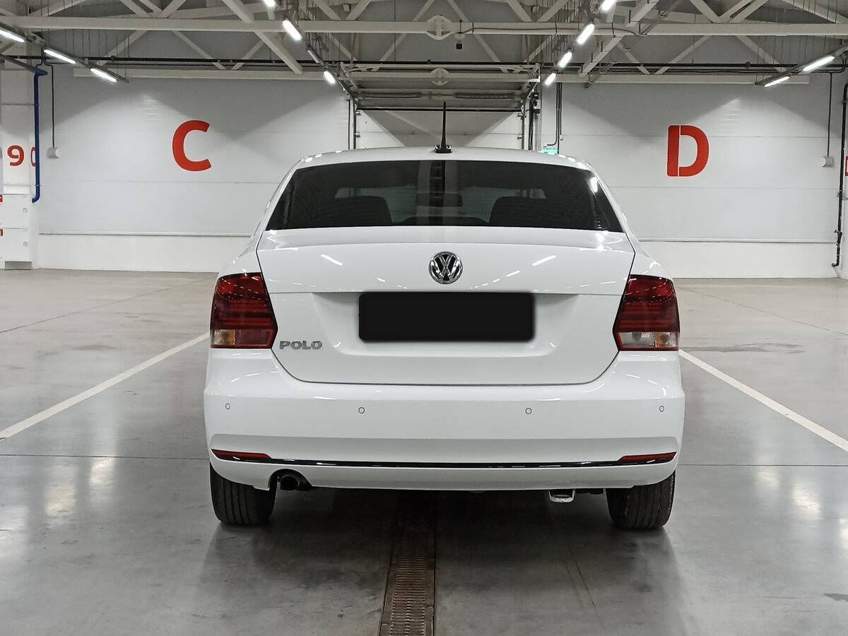 Volkswagen Polo б/у, 2018, Автоматическая. Фото: #5
