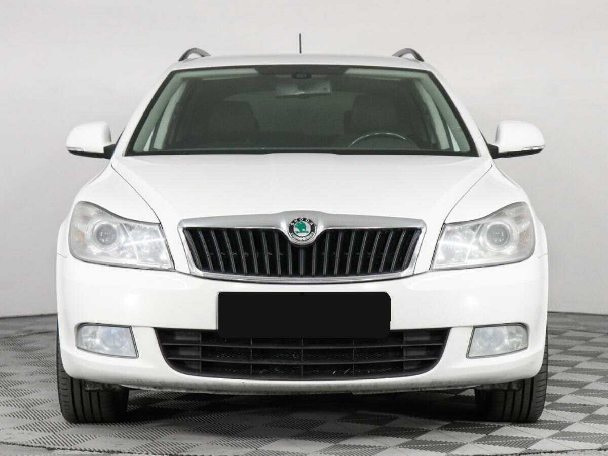 Skoda Octavia б/у, 2012, Автоматическая. Фото: #1