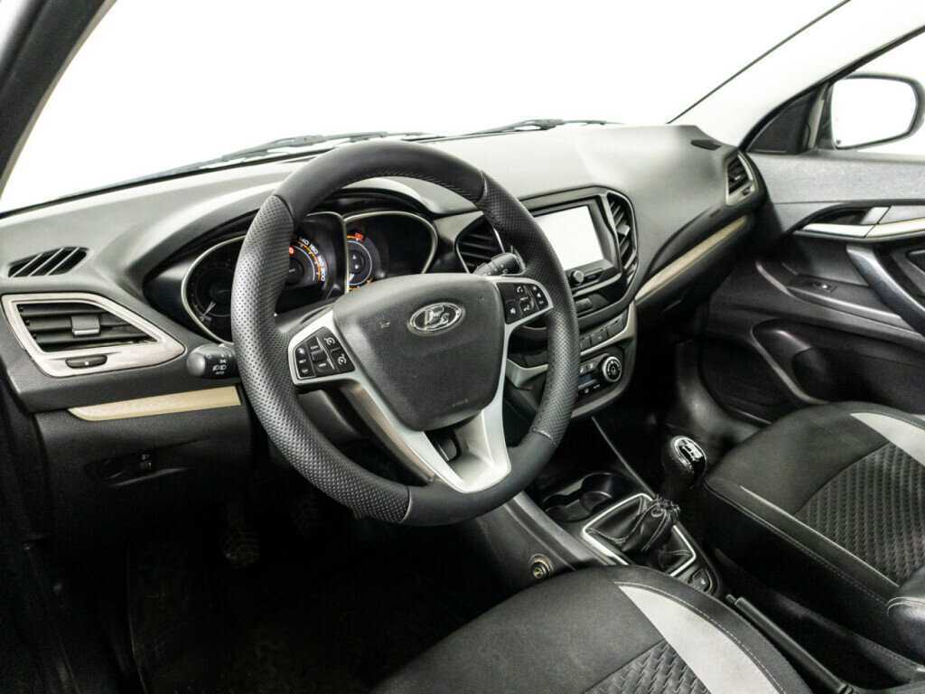 Lada (ВАЗ) Vesta б/у, 2018, Механическая. Фото: #10