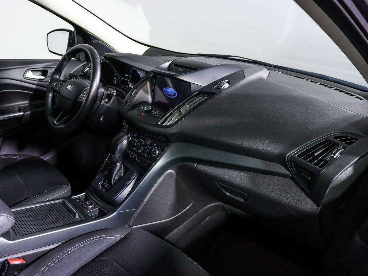Ford Kuga б/у, 2018, Автоматическая. Фото: #6