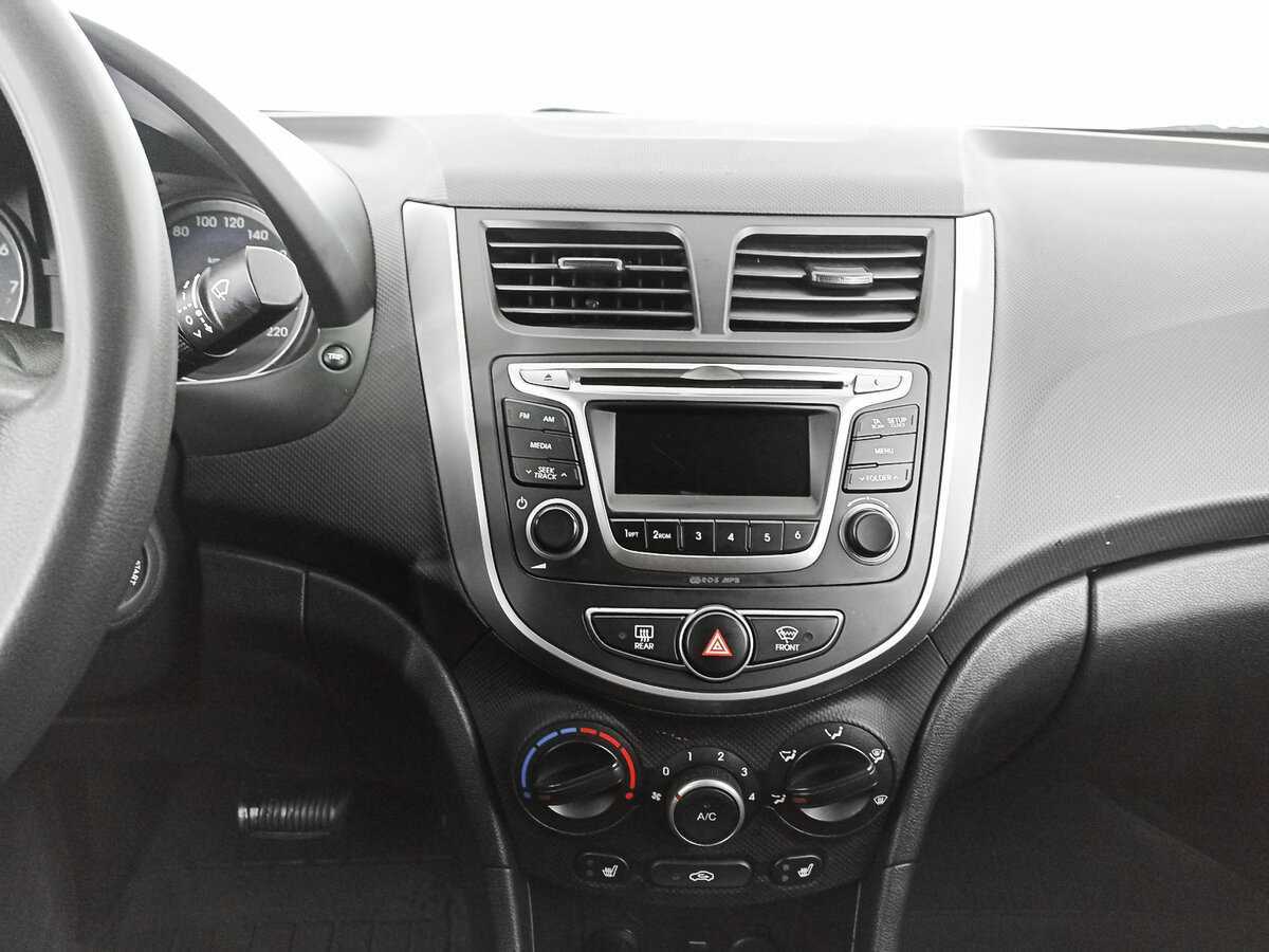 Hyundai Solaris б/у, 2016, Автоматическая. Фото: #12