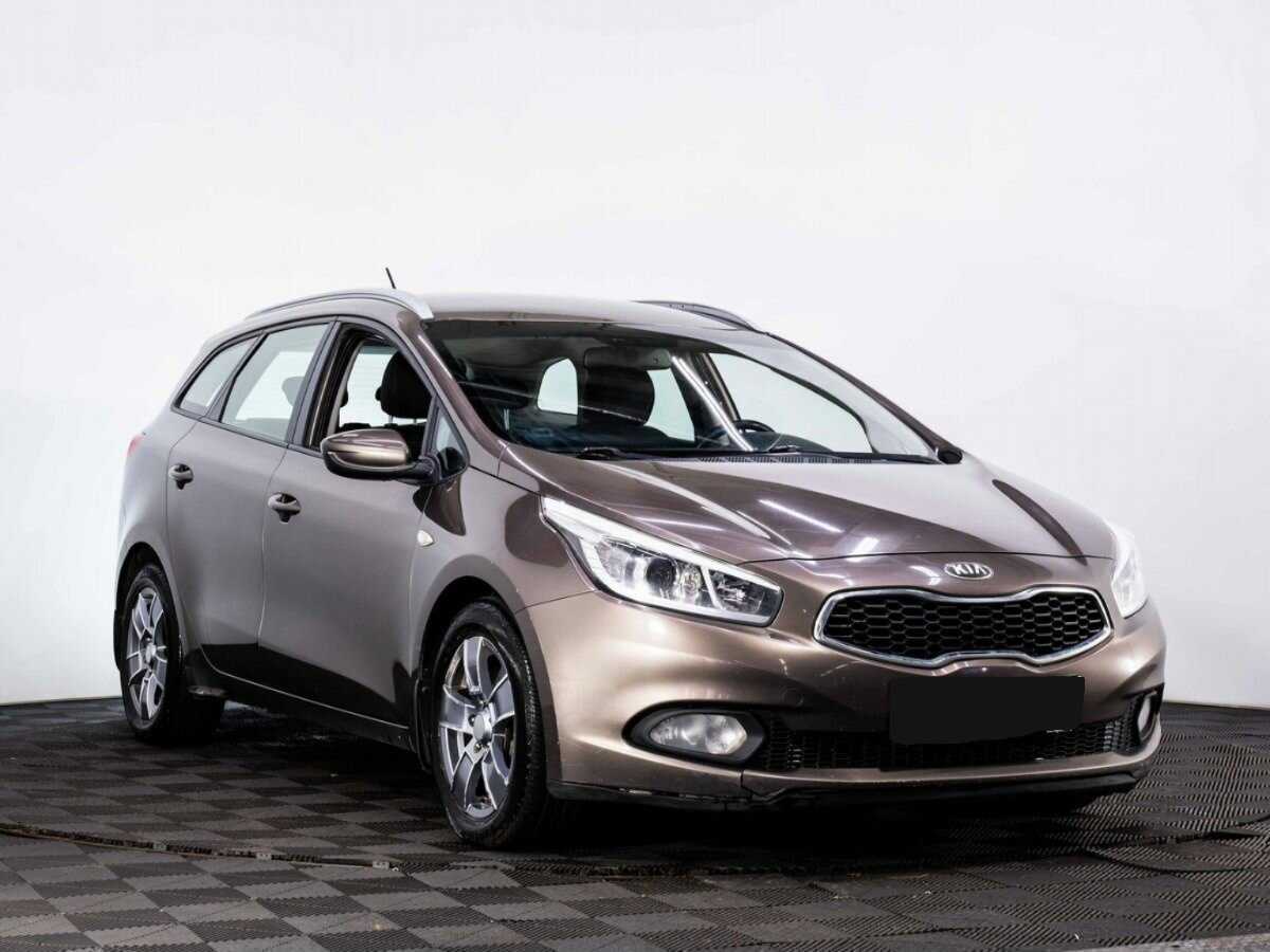 Kia Ceed б/у, 2013, Автоматическая. Фото: #2