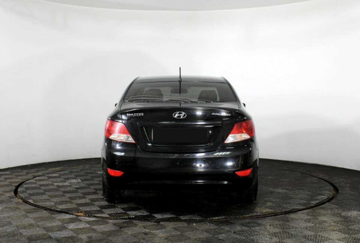 Hyundai Solaris б/у, 2013, Механическая. Фото: #5