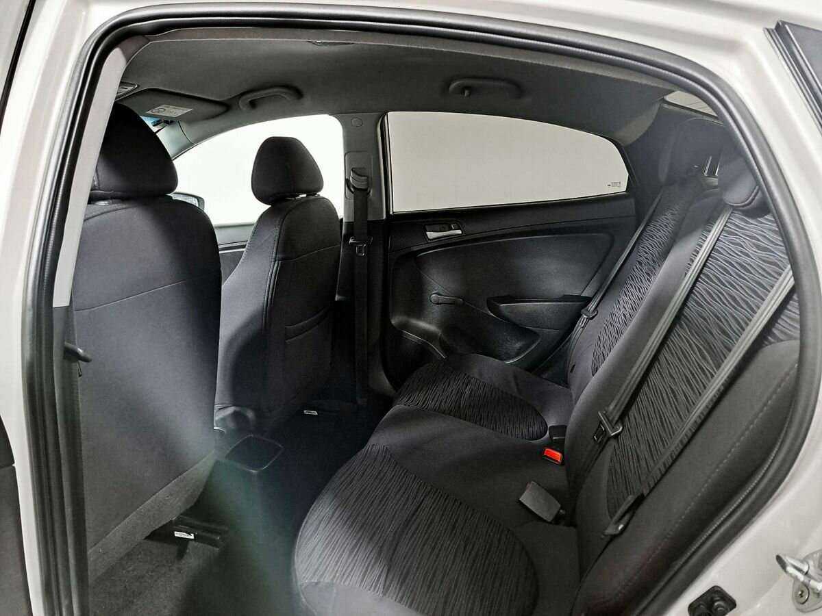 Hyundai Solaris б/у, 2015, Механическая. Фото: #6