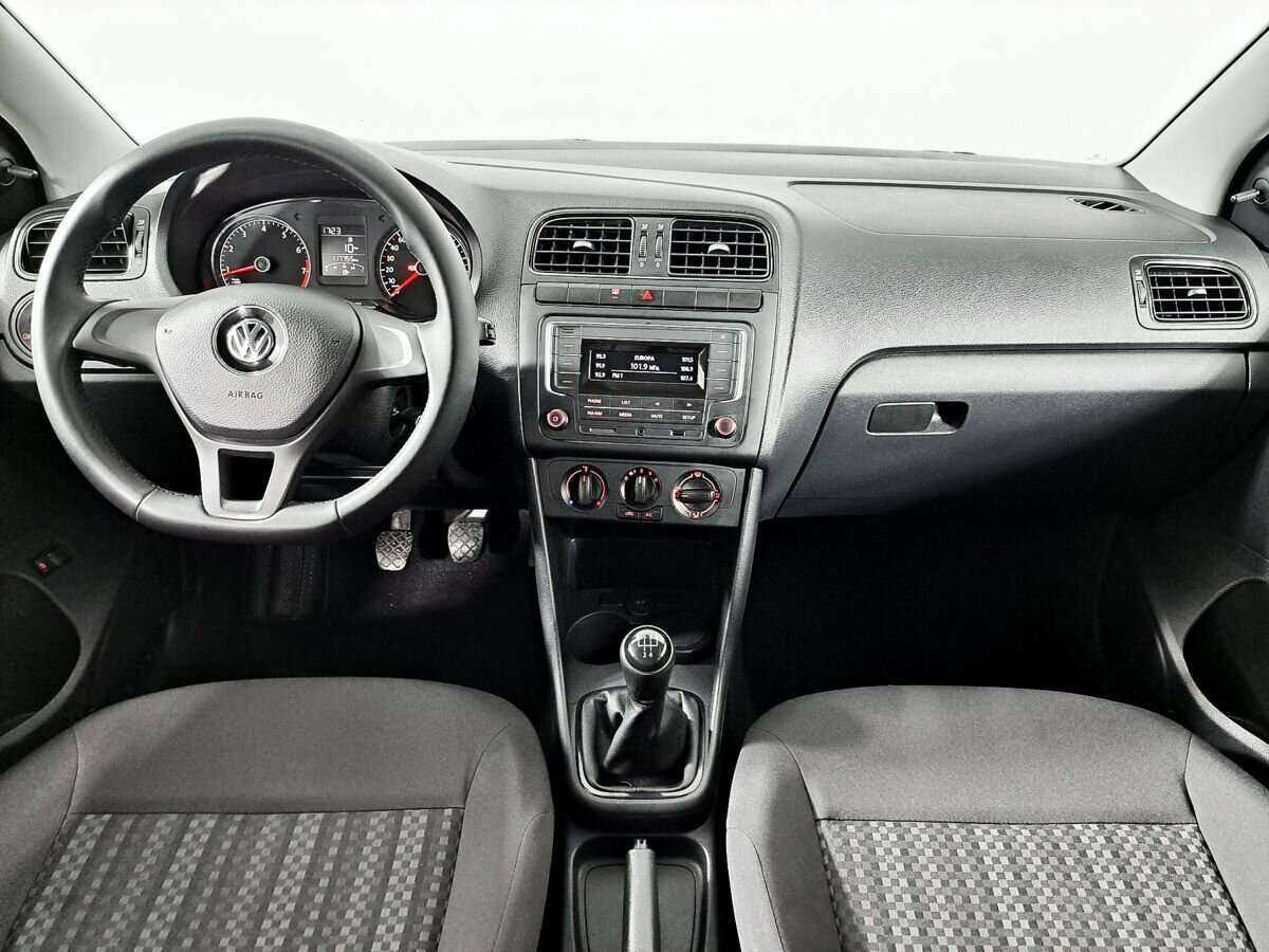 Volkswagen Polo б/у, 2019, Механическая. Фото: #13