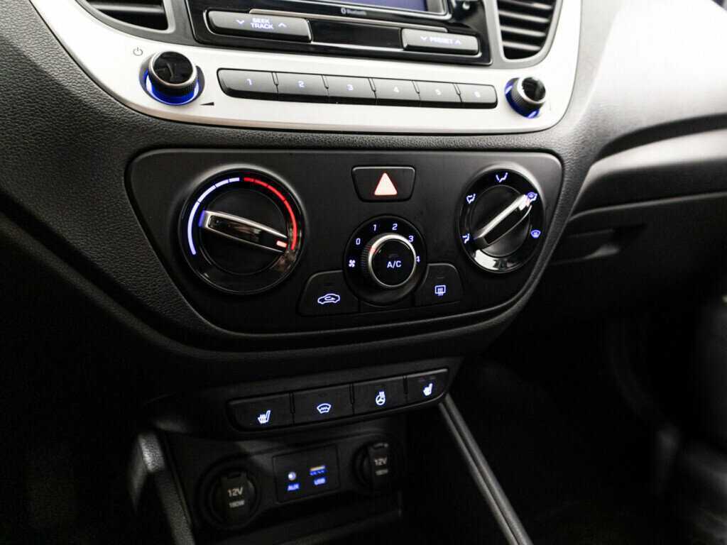 Hyundai Solaris б/у, 2018, Механическая. Фото: #15