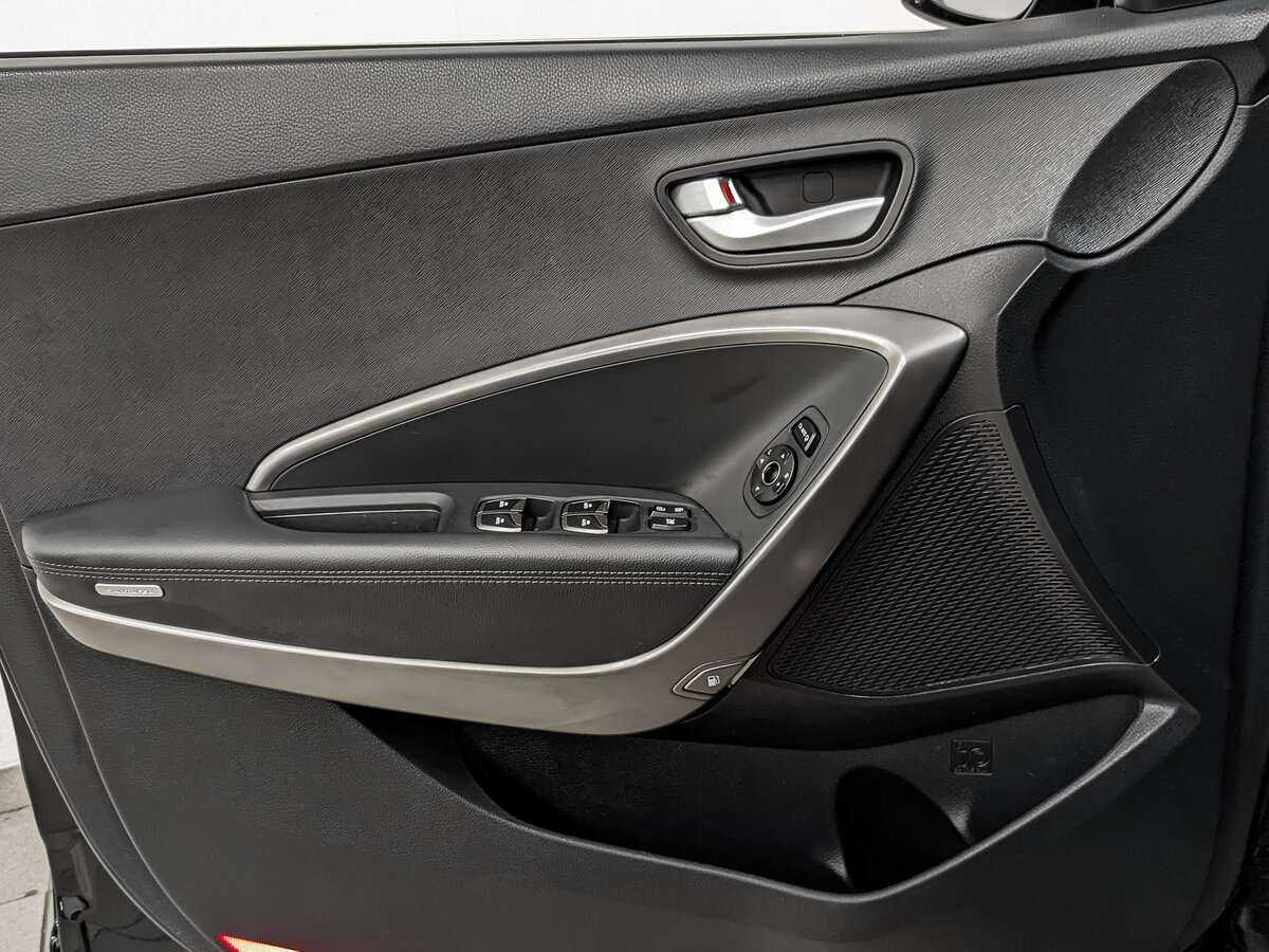 Hyundai Santa Fe б/у, 2015, Автоматическая. Фото: #13