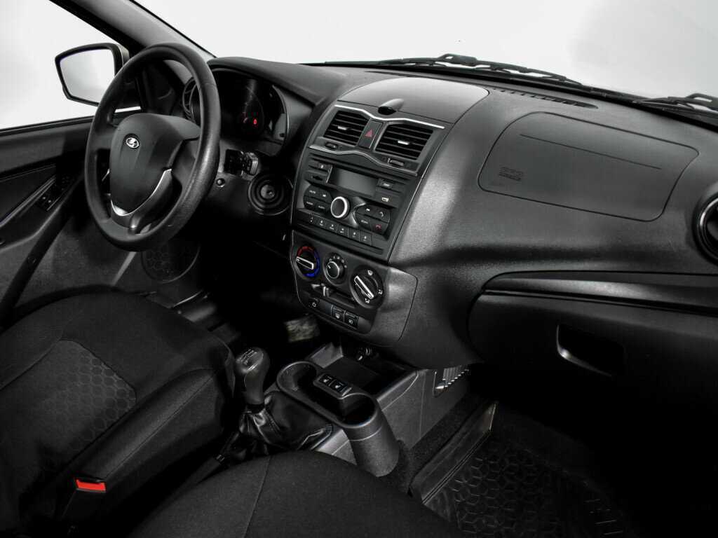 Lada (ВАЗ) Granta б/у, 2020, Механическая. Фото: #11