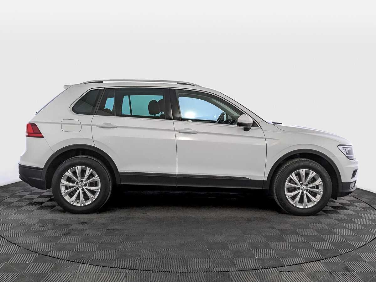 Volkswagen Tiguan б/у, 2018, Роботизированная. Фото: #3