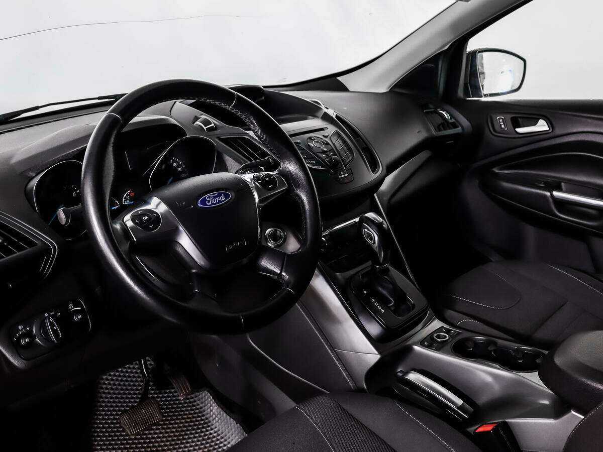 Ford Kuga б/у, 2014, Автоматическая. Фото: #6