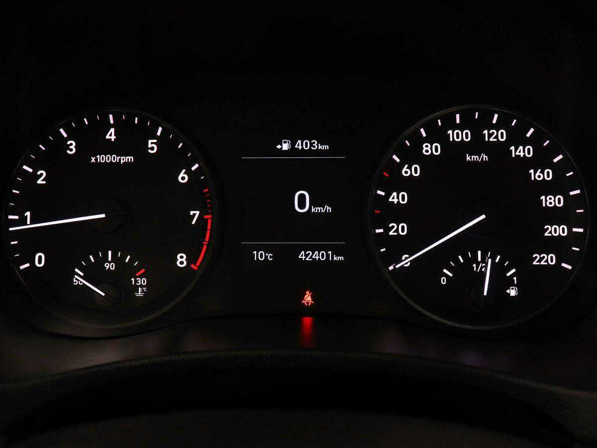 Hyundai Solaris б/у, 2019, Механическая. Фото: #6