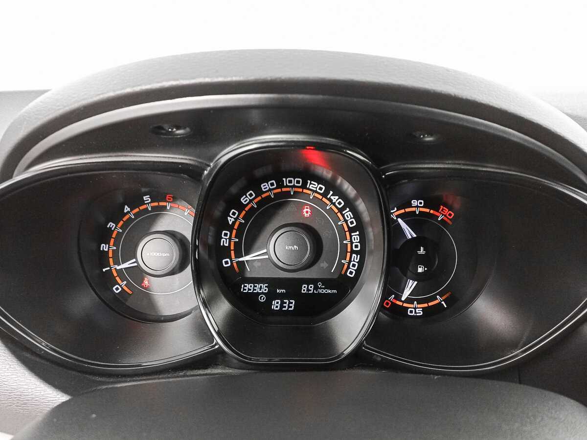 Lada (ВАЗ) Vesta б/у, 2018, Механическая. Фото: #10