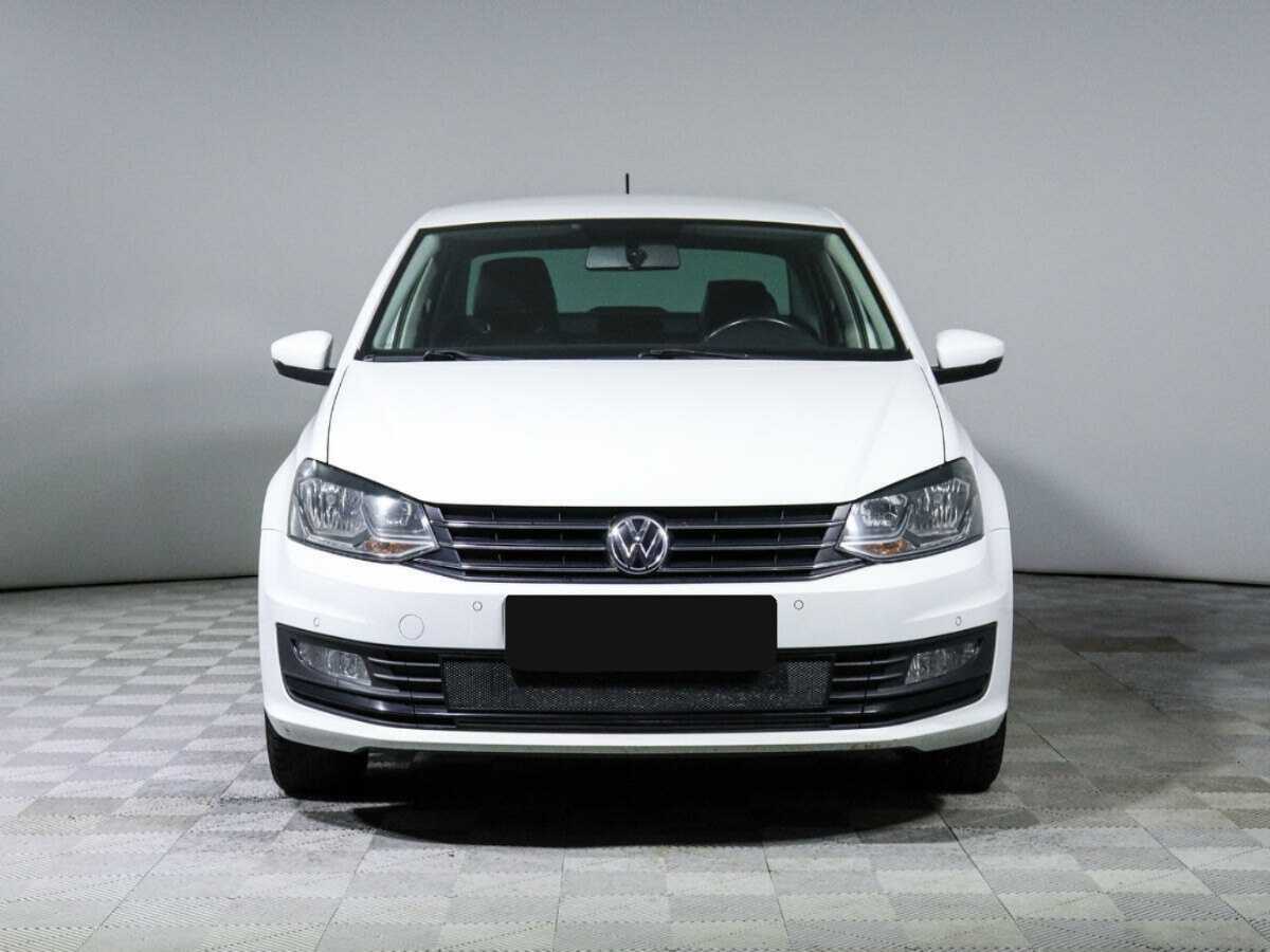 Volkswagen Polo б/у, 2018, Автоматическая. Фото: #1