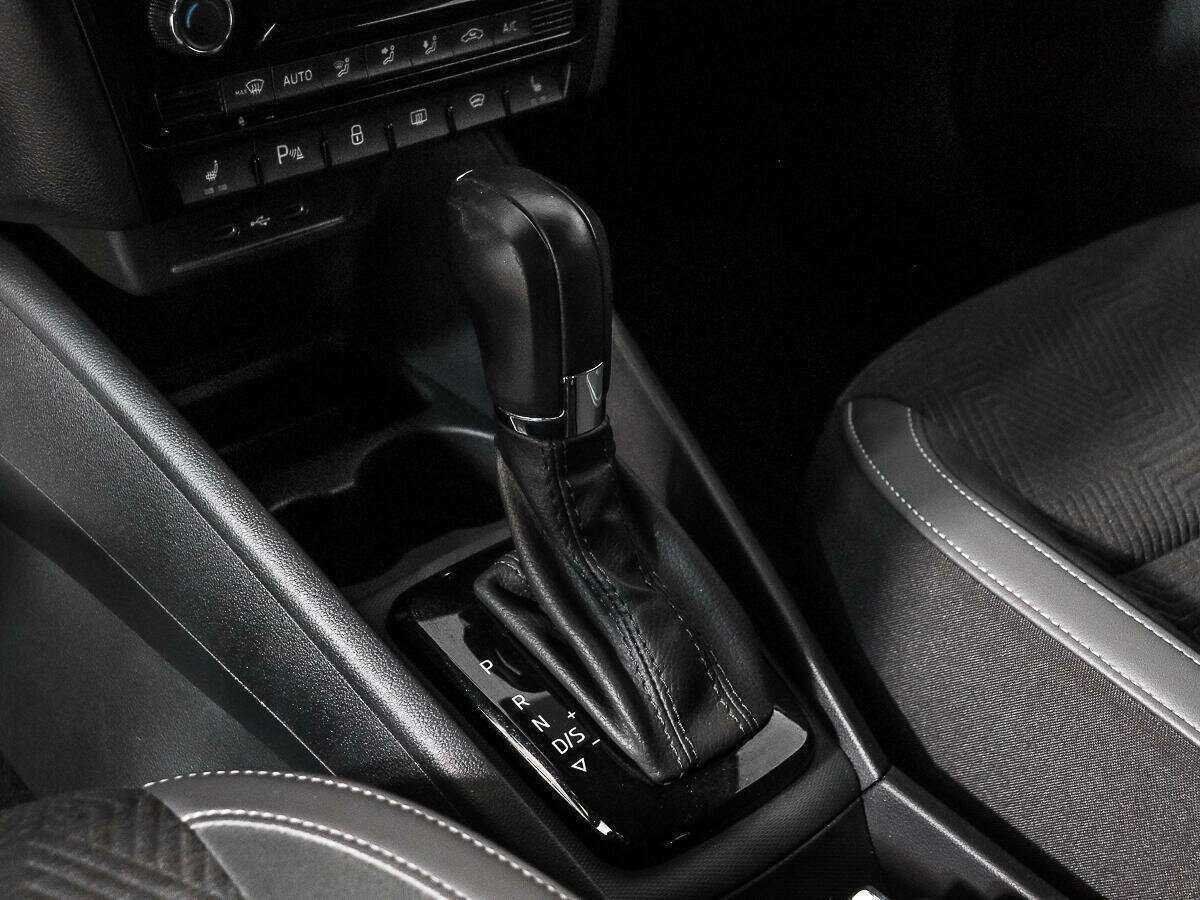 Volkswagen Polo б/у, 2020, Роботизированная. Фото: #7