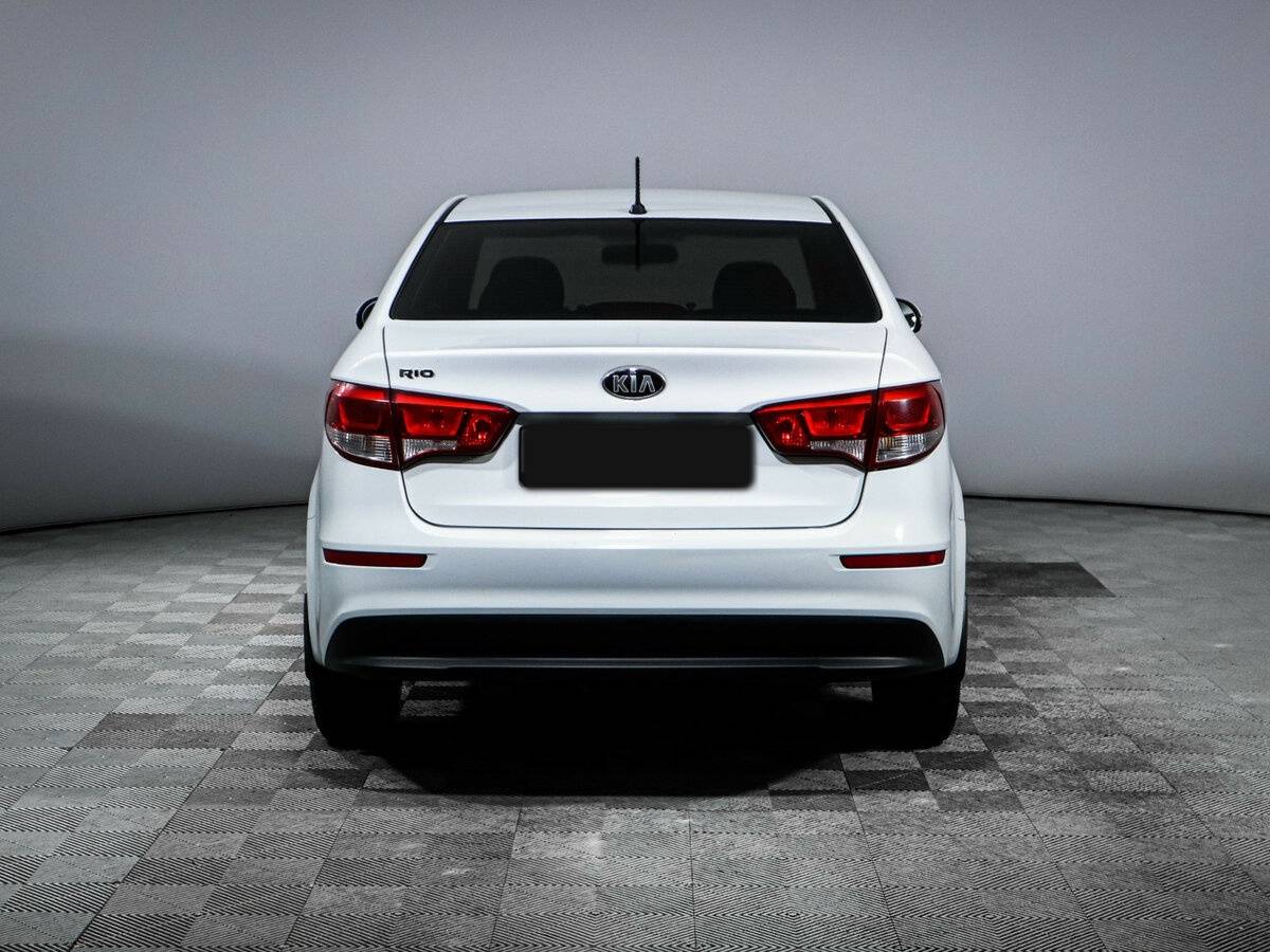Kia Rio б/у, 2015, Автоматическая. Фото: #4
