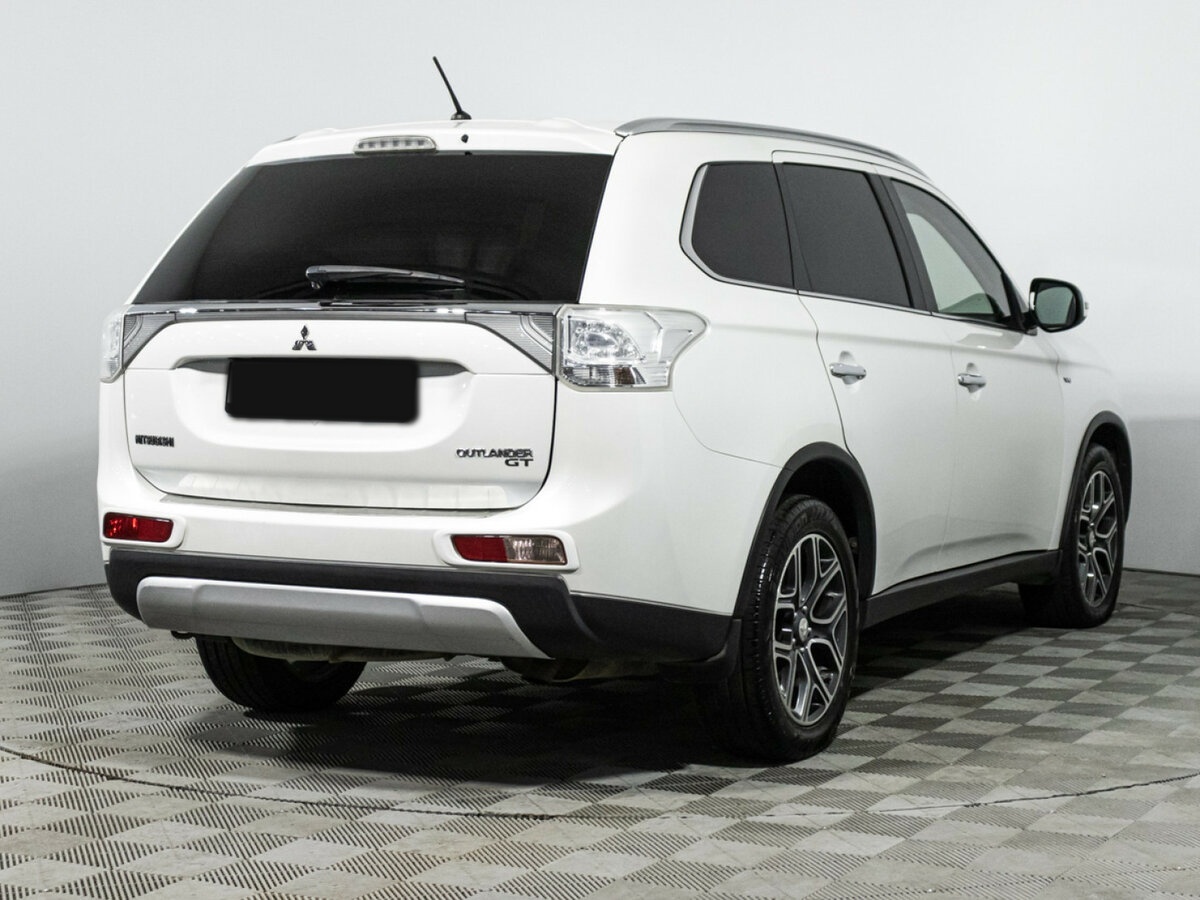 Mitsubishi Outlander б/у, 2014, Автоматическая. Фото: #4