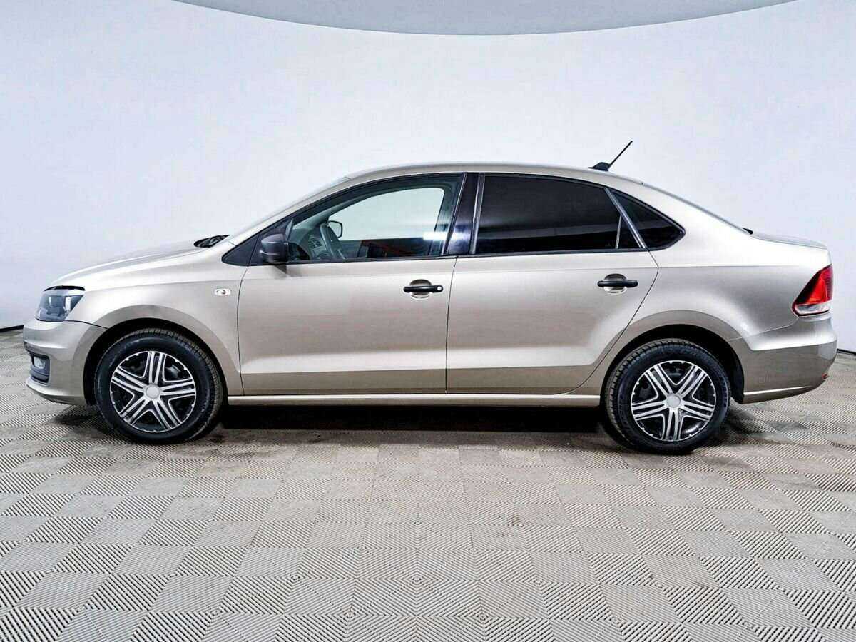 Volkswagen Polo б/у, 2018, Механическая. Фото: #6