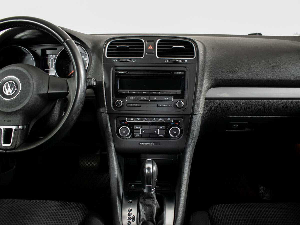 Volkswagen Golf б/у, 2012, Роботизированная. Фото: #8