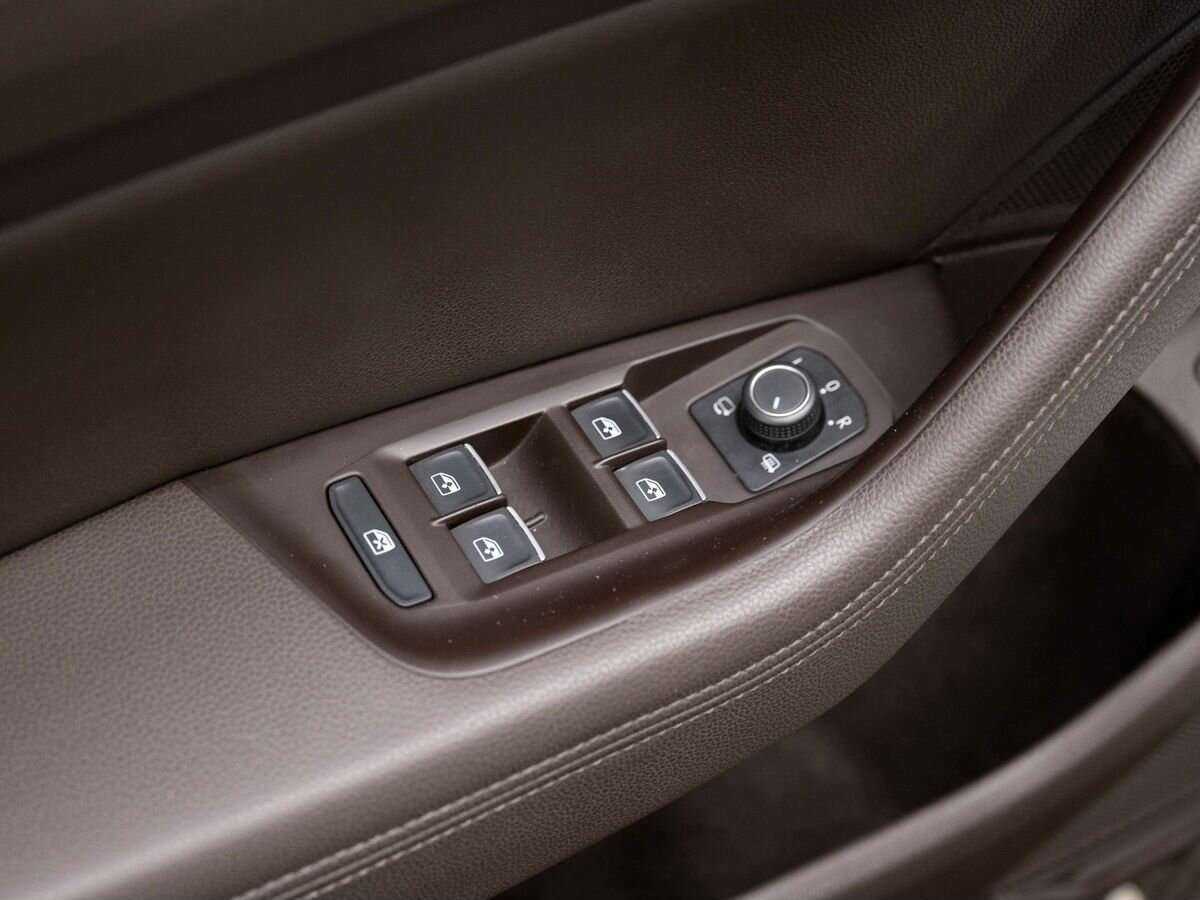 Volkswagen Passat б/у, 2016, Роботизированная. Фото: #15