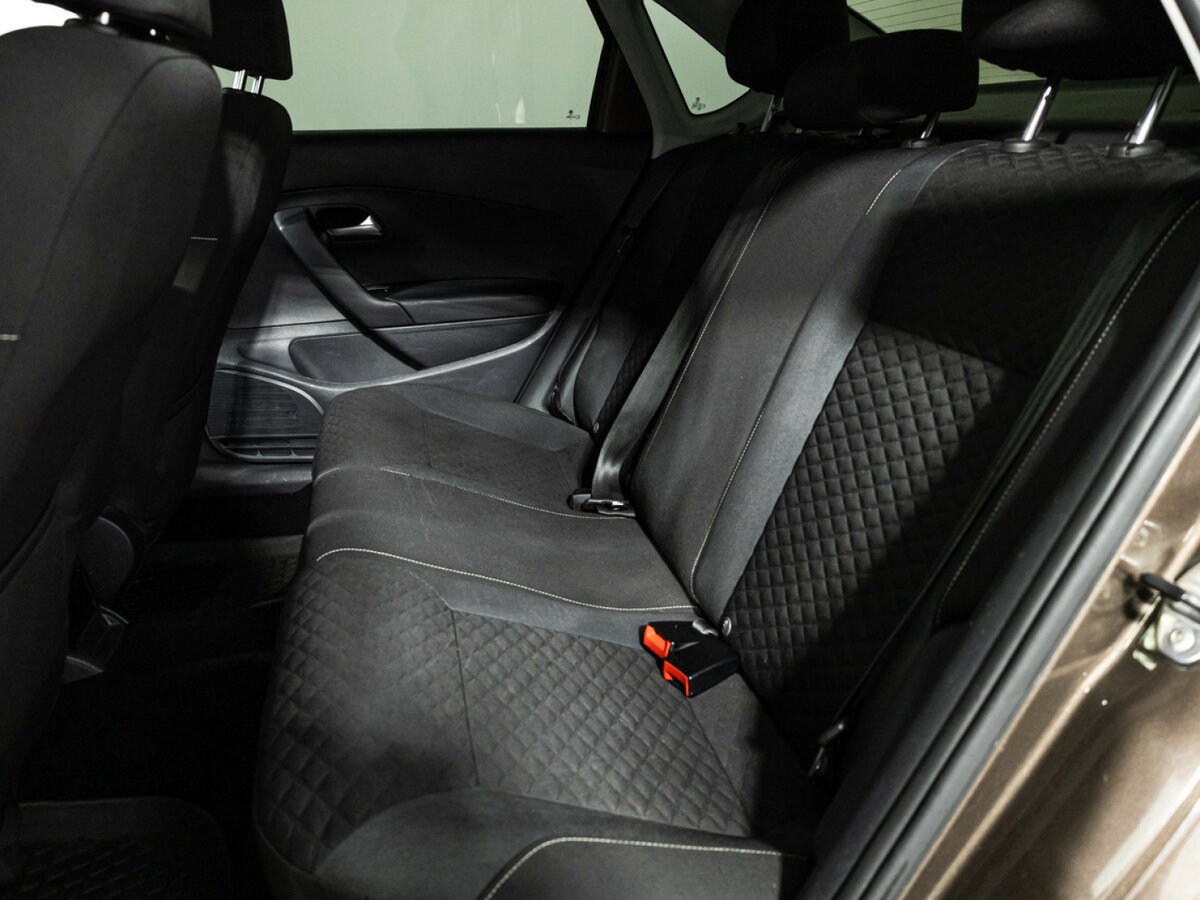 Volkswagen Polo б/у, 2018, Роботизированная. Фото: #9